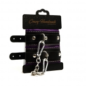 Черно-фиолетовые скругленные наручники с мягкой подкладкой - Crazy Handmade - купить с доставкой в Таганроге Черно-фиолетовые скругленные наручники с мягкой подкладкой - Crazy Handmade - купить с доставкой в Таганроге