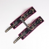 Черные кожаные оковы с розовой строчкой - Crazy Handmade - купить с доставкой в Таганроге Черные кожаные оковы с розовой строчкой - Crazy Handmade - купить с доставкой в Таганроге
