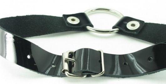 Кляп с кольцом и лаковым ремешком - БДСМ Арсенал - купить с доставкой в Таганроге